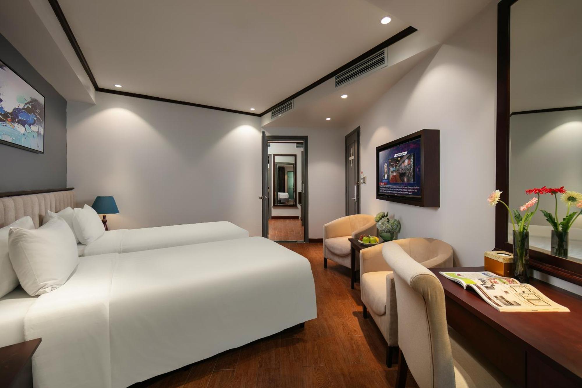 May De Ville Corner Hotel Hanoi Exteriör bild