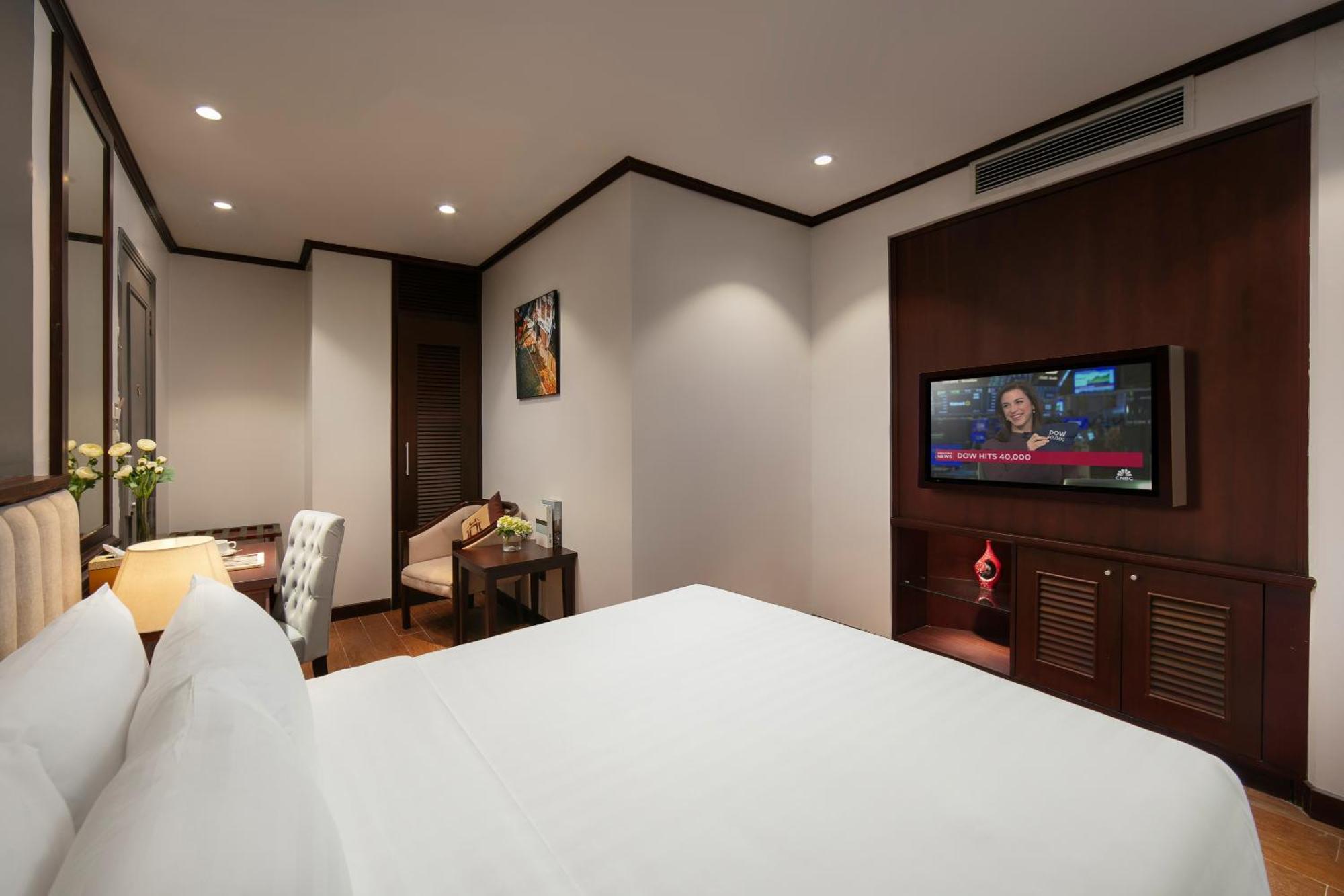 May De Ville Corner Hotel Hanoi Exteriör bild