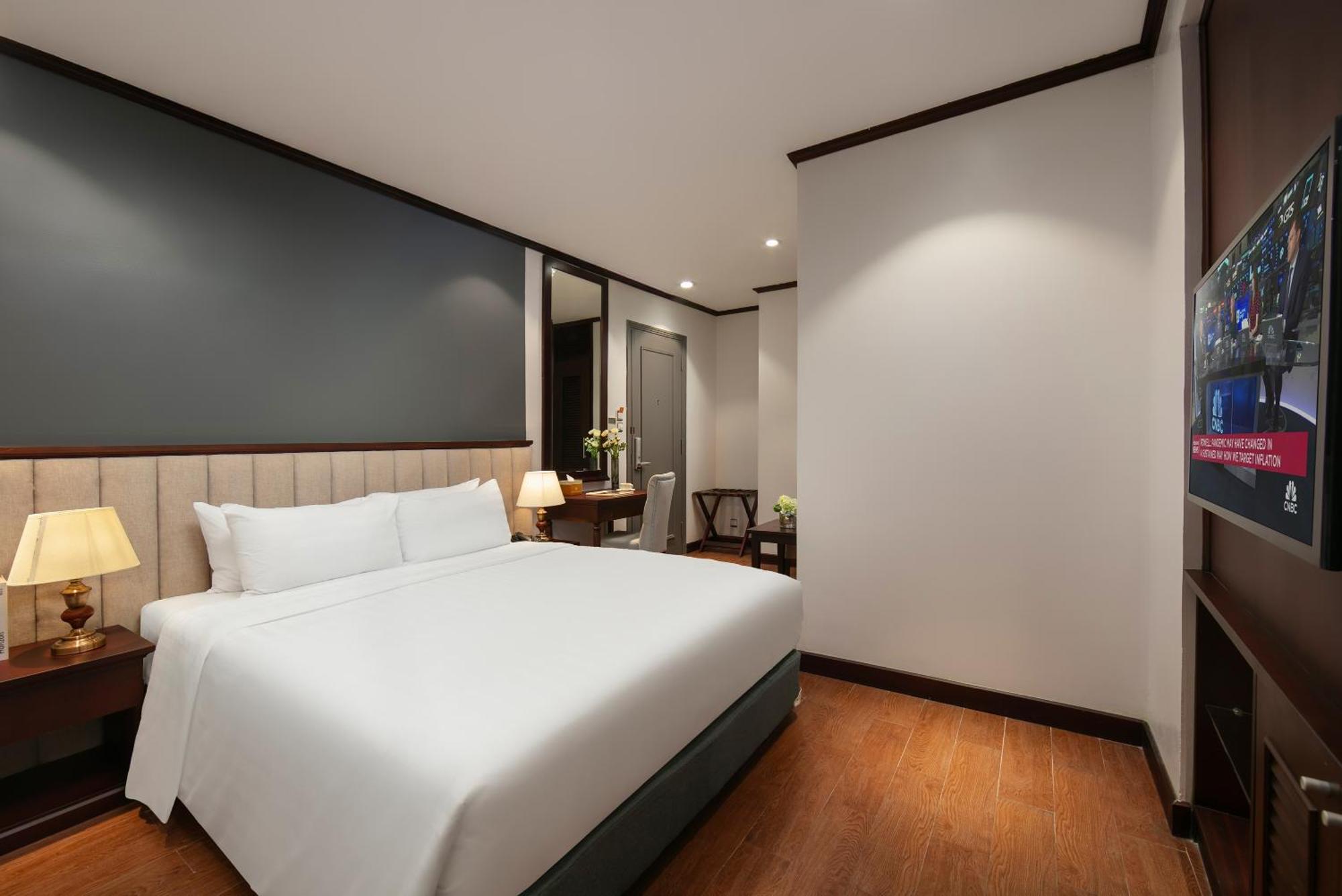 May De Ville Corner Hotel Hanoi Exteriör bild