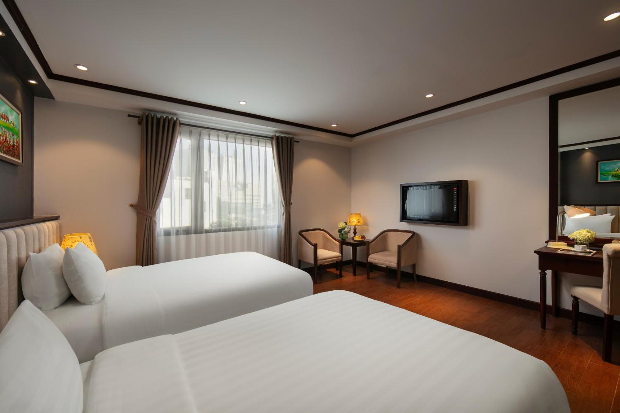 May De Ville Corner Hotel Hanoi Exteriör bild