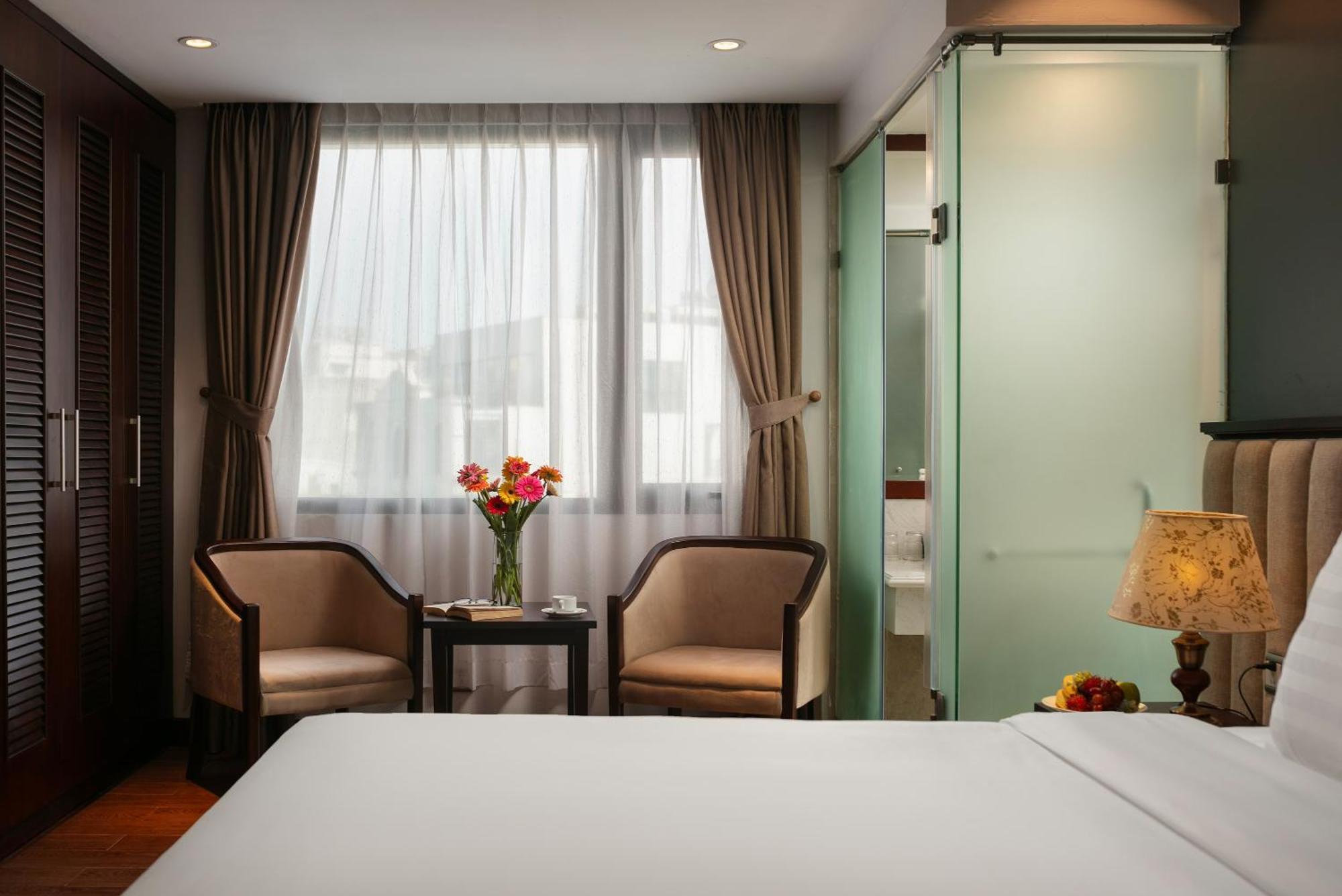 May De Ville Corner Hotel Hanoi Exteriör bild